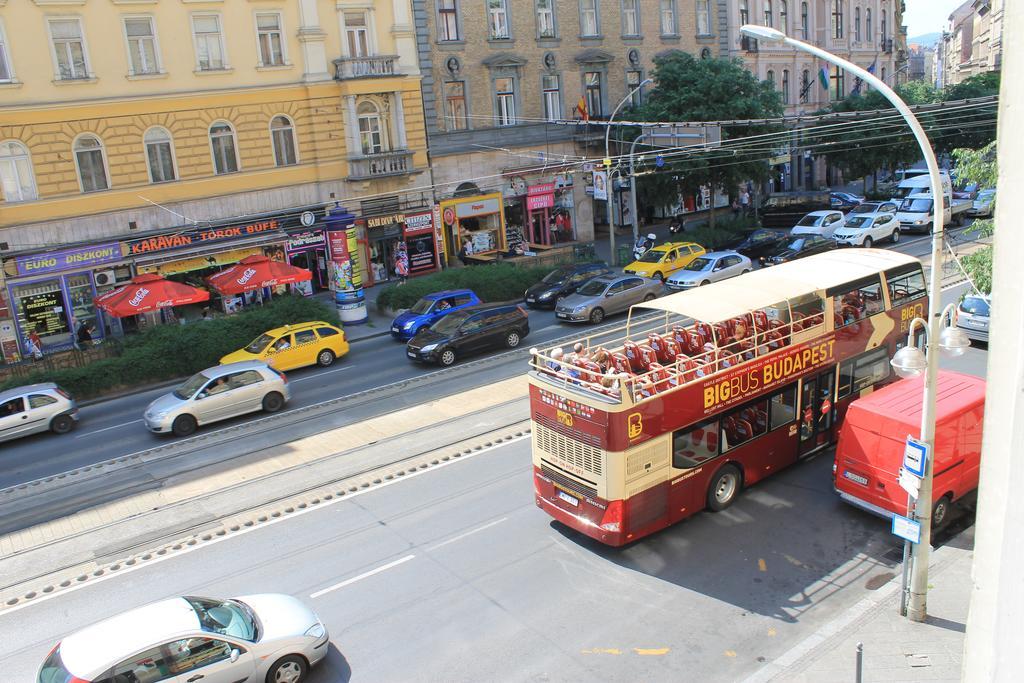 Omega Guesthouse Budapest Exterior foto